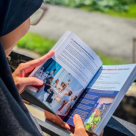 KISAH MUTAWIF RARE: BAHAGIA CARA KITA